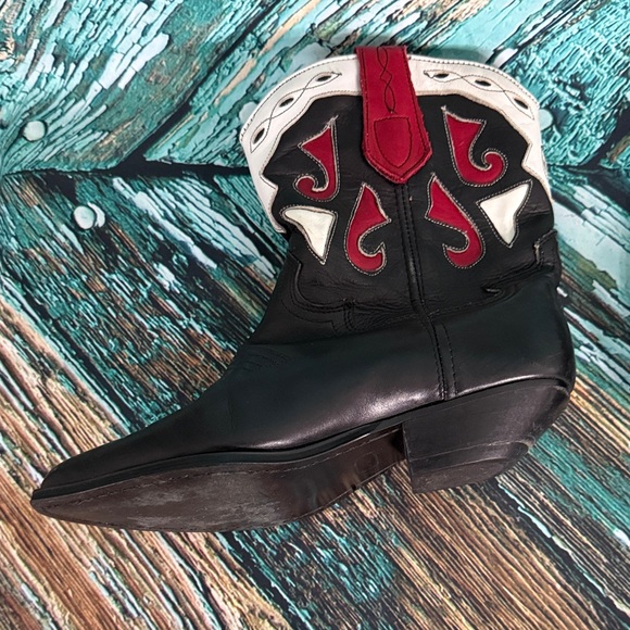 Seychelles Black and Red Western Ankle Boots - Picture 10 of 12